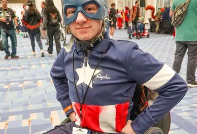 Awesome Con  2025 #102